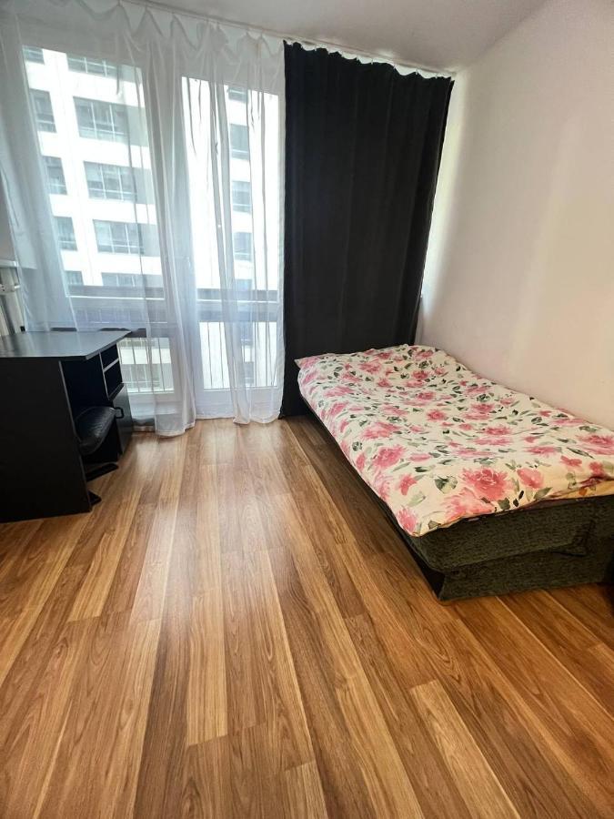 Apartament In Rondo Onz Dnf *